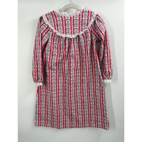 Lanz Of Salzburg Other - Lanz Of Salzburg Girls Nightgown Size M 7/8 Classic Red Heart Tyrolean Fleece